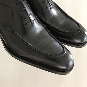 Salvatore Ferragamo Leather Shoes